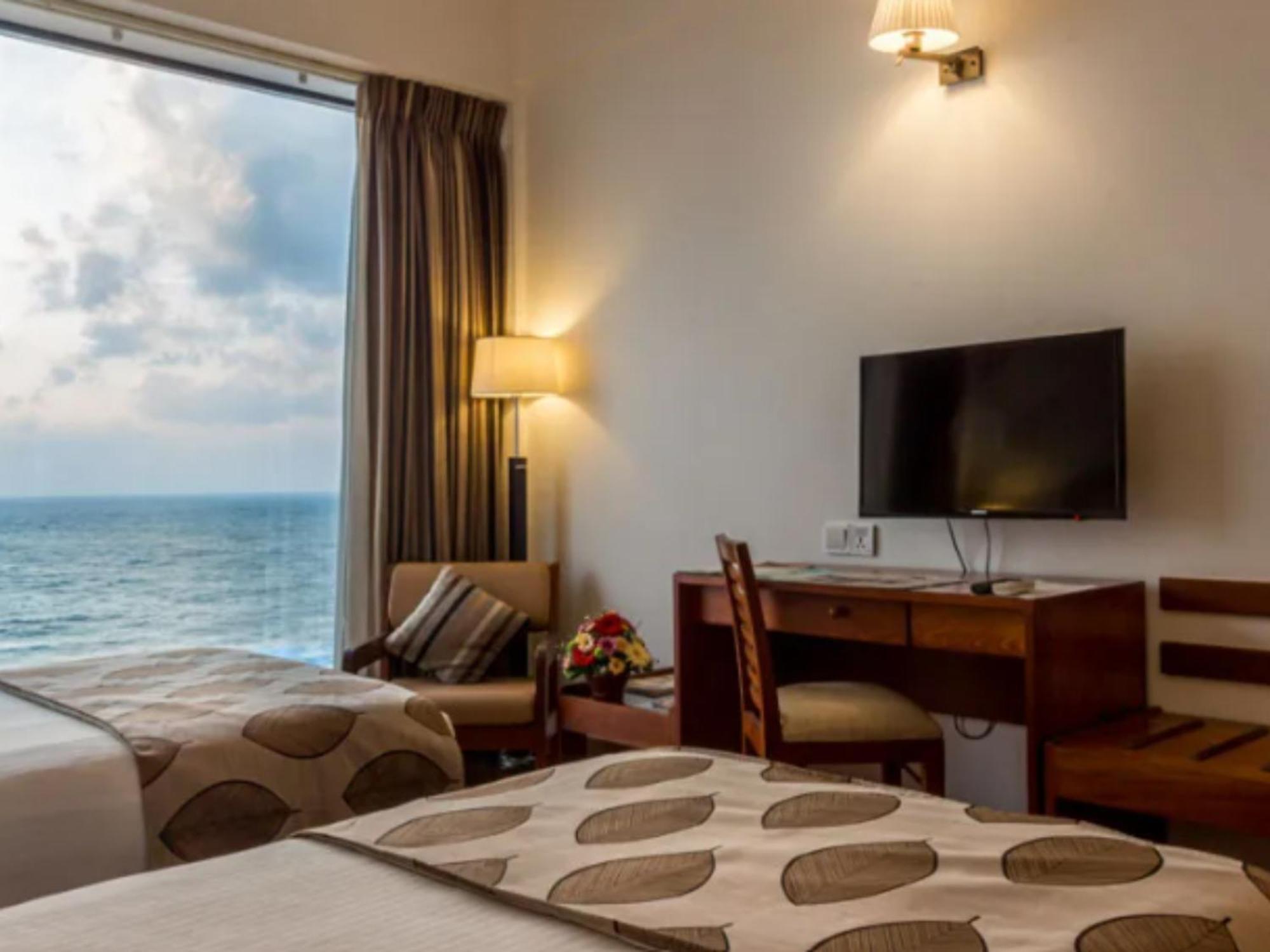 The Ocean Colombo Hotel Buitenkant foto